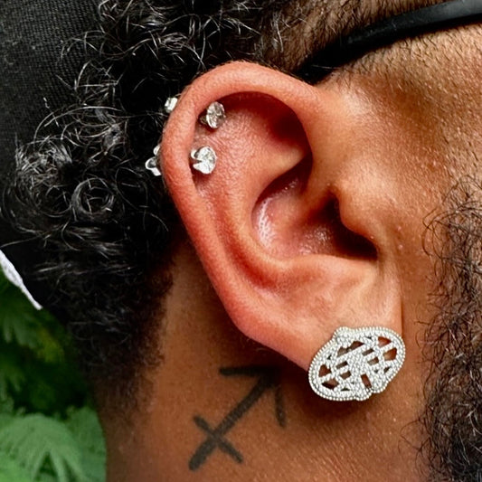 “V2” Logo EARRINGS